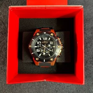 Invicta Speedway Men’s Watch-51.5mm MOD-17200 Black&Gold Chronograph(NWT)